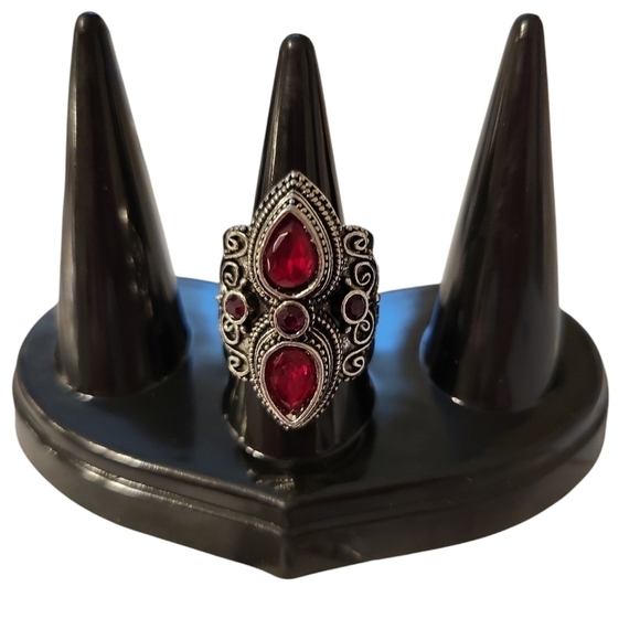 NEW Vintage Boho look red cubic zirconia size 8 - Picture 2 of 13